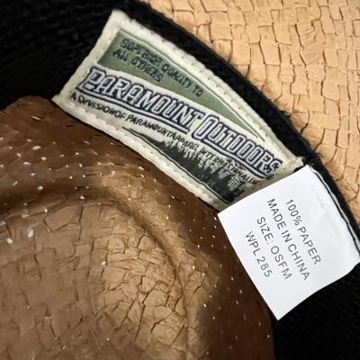 Lot 31 2 Modern Straw hats