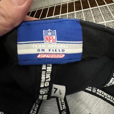 Lot 32 Ballcaps (11)