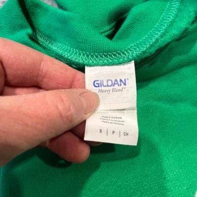 Lot 60 womens dog sweatshirts (S & L)