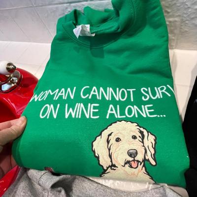 Lot 60 womens dog sweatshirts (S & L)