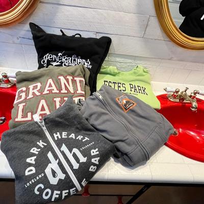 Lot 61 womens sweatshirts (5) Estes, Grand Lake, Generations, Mish, (S, M, L)