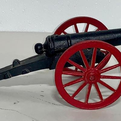 Cast Iron Model Cannon