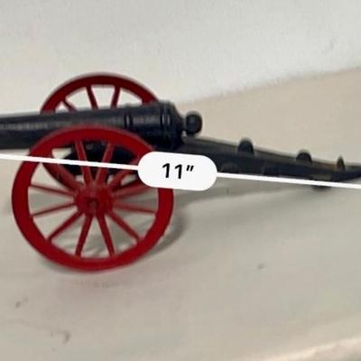 Cast Iron Model Cannon