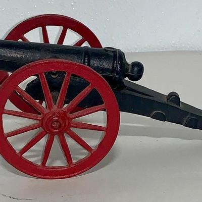 Cast Iron Model Cannon