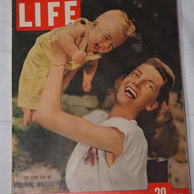 1948 LIFE MAGAZINE "THE GOOD LIFE IN MADISON, WI"