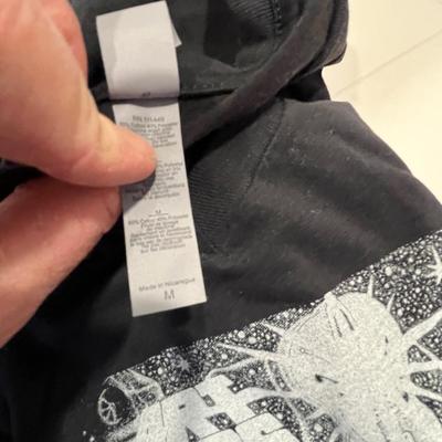 Lot 63 Rialto art wars t-shirts (M, XXL)