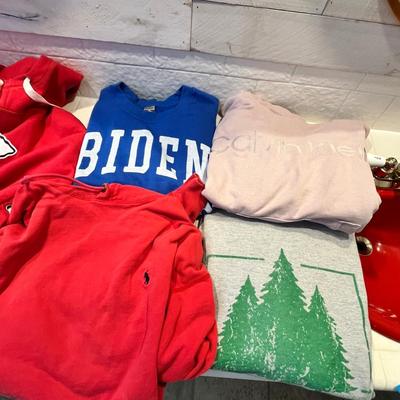 Lot 64 Womens hoodies KC, Calvin Klein, Biden, Shady Pines (7) (L)