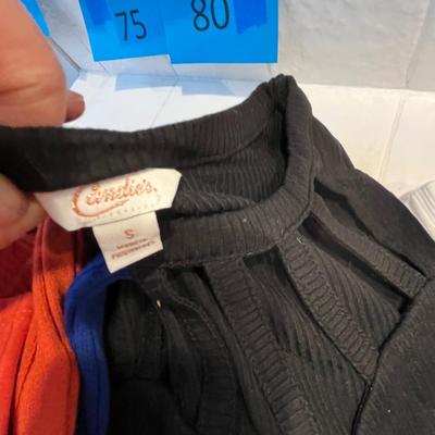 Lot 67 13 womens sweaters multiple colors (M, L)