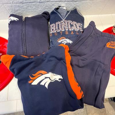 Lot 71 Broncos (3) hoodies and sweatpants(M) - pink brand (L)