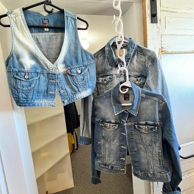 Lot 70 Denim 2 jackets & vest - Levi's (L)