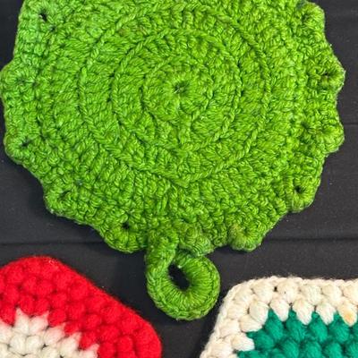 Lot of Vintage Hand Knitted Pot Holders