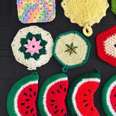 Lot of Vintage Hand Knitted Pot Holders