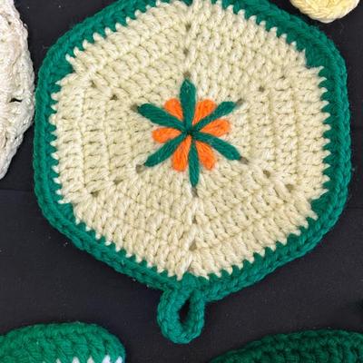 Lot of Vintage Hand Knitted Pot Holders