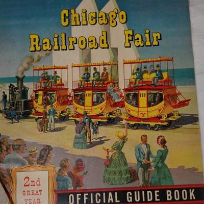 PAIR OF CHICAGO PAPER ITEM COLLECTIBLES. RAILROAD EXPO & CHICAGO MAGIC CO. HANDBOOK