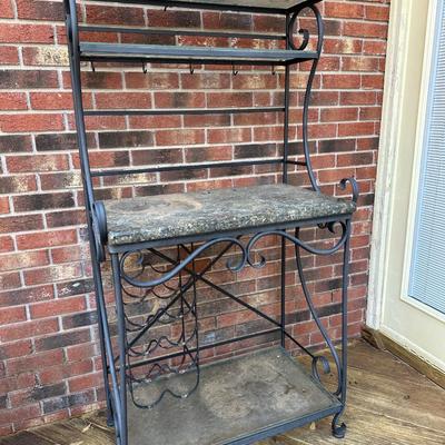 Outdoor Shelf & Wine Holder for Entertaining