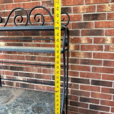 Outdoor Shelf & Wine Holder for Entertaining