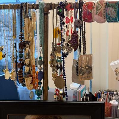 Lot 3: Jewelry & More Selection