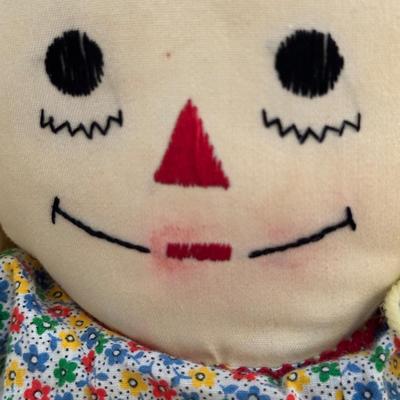 Lot of Raggedy Ann Dolls