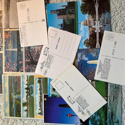 Lot of Vintage Postcards, New York, Chicago & Detroit
