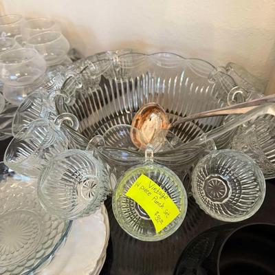 Lot 8: Table, Glassware & More