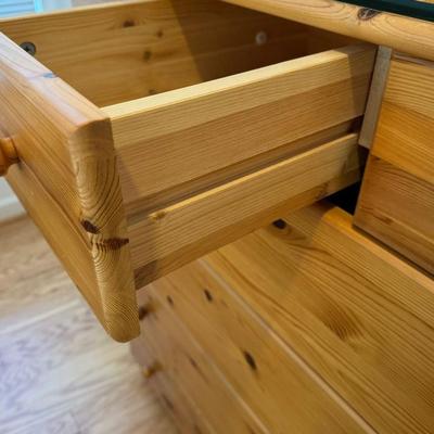 938 Pine IKEA Dresser With Vanity Mirror