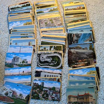 Lot of Vintage Postcards, Disneyland & Areas of CA