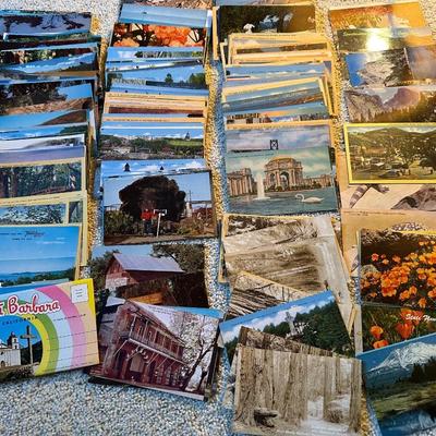 Lot of Vintage Postcards, Disneyland & Areas of CA