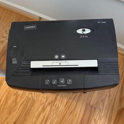 945 Staples Paper Shredder SPL-1506X