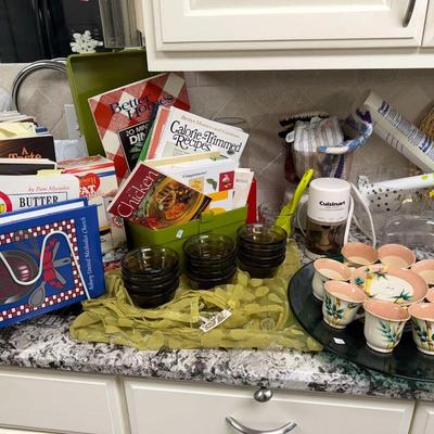 Lot 17: Kitchen Galore