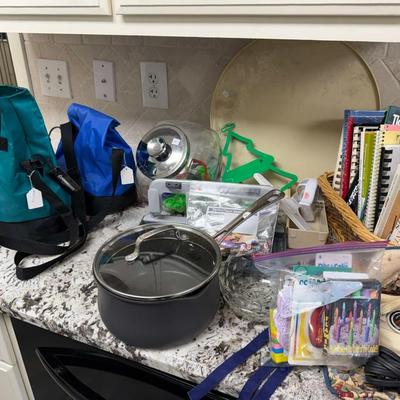 Lot 17: Kitchen Galore