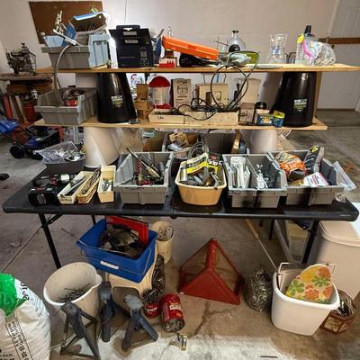 Lot 20: Garage Center Selection