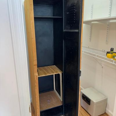 954 Pine Wood Gun Safe