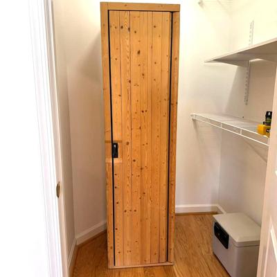 954 Pine Wood Gun Safe