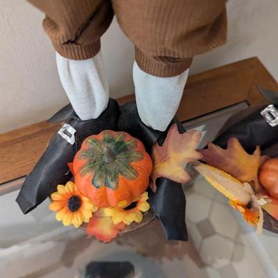 Fall Decor Pilgrim Figure Set 25 1/2" Tall (FD)