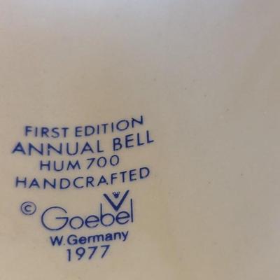 1st 1978 - 2nd 1979 & 3rd 1980 Edition Annual Bells Handcrafted Goebel West Germany (FR)