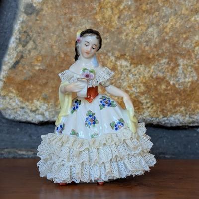 Dresden Porcelain Lace Weave Figurine (FR)