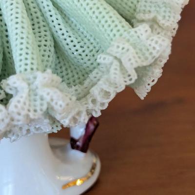 Dresden Porcelain Lace Weave Ballerina Figurine (FR)