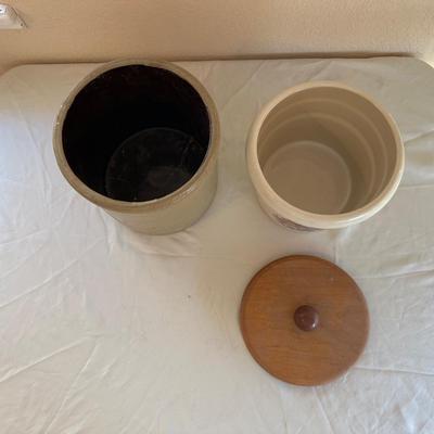 ZANE GREY AT THE RAINBOW BRIDGE COOKIE JAR AND A CLAY CROCK
