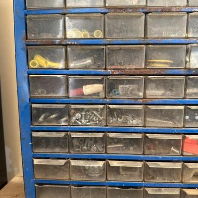 HARDWARE AND DRAWER ORGANIZER