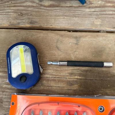 54 PIECE SCREWDRIVING SET AND MORE