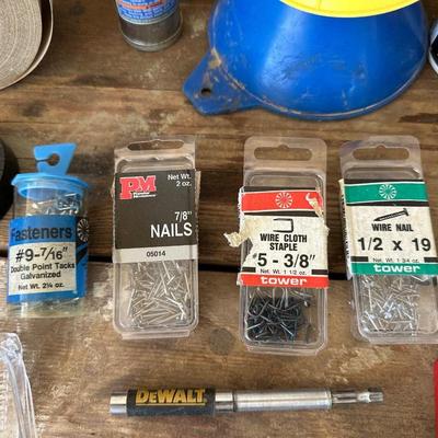 CORDLESS DRILL AND A VARIETY OF USEFUL ITEMS