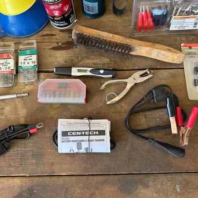 CORDLESS DRILL AND A VARIETY OF USEFUL ITEMS