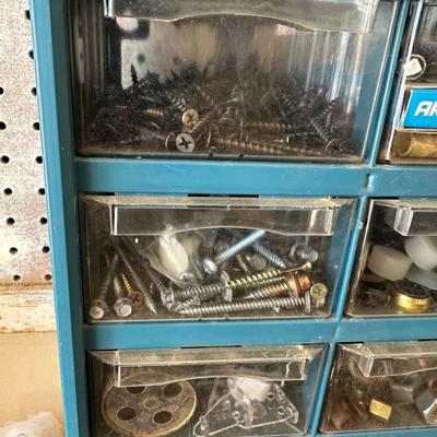 HARDWARE AND ORGANIZER, KNIFE SHARPENER & SET OF SCREWDRIVER BITS