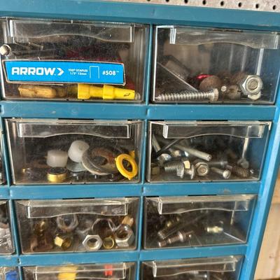HARDWARE AND ORGANIZER, KNIFE SHARPENER & SET OF SCREWDRIVER BITS