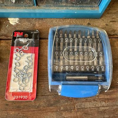 HARDWARE AND ORGANIZER, KNIFE SHARPENER & SET OF SCREWDRIVER BITS