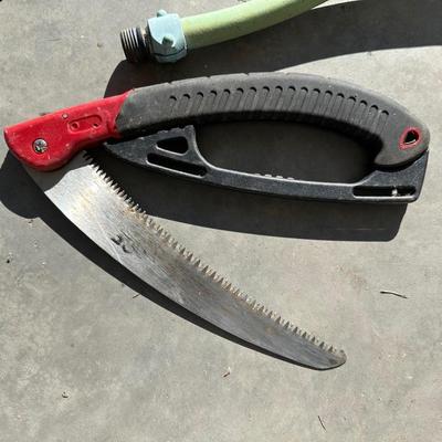 GARDEN AND YARD HAND TOOLS