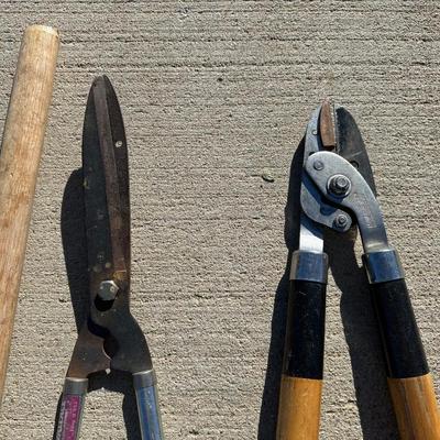 SLEDGE HAMMER, HAND SAW, LOPERS AND CLIPPERS