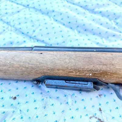 J STEVENS ARMS BOLT ACTION 20 GAUGE SHOTGUN MODEL 258A