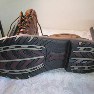 Ariat Terrain Waterproof Hiking Boots, Size 11D New