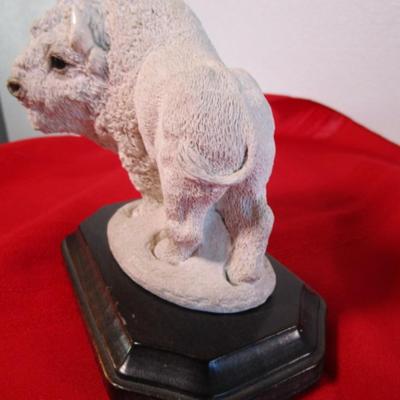 Vintage UDC resin White Buffalo display figure